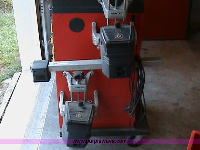 image for item 1603 Hunter P411 alignment machine