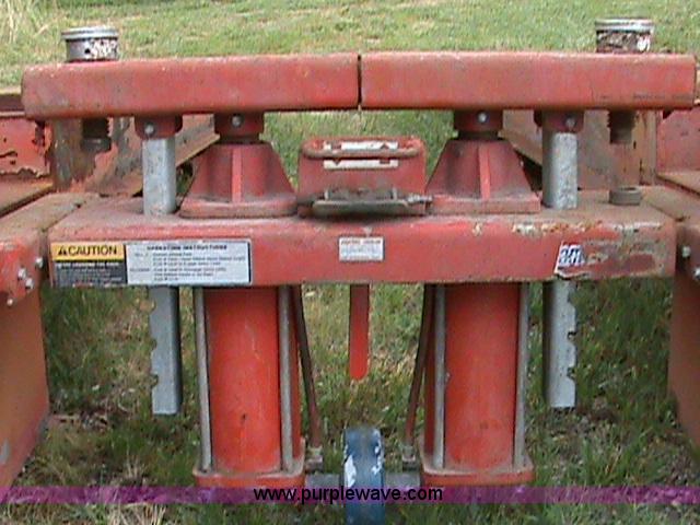 Ammco 2235 alignment rack rack with Ammco 2875 Rak-Jak air lift in ...