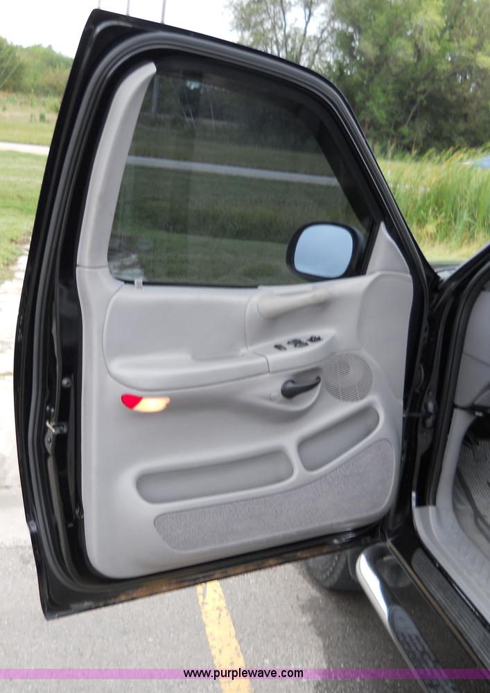 image for item 1743 1998 Ford F150