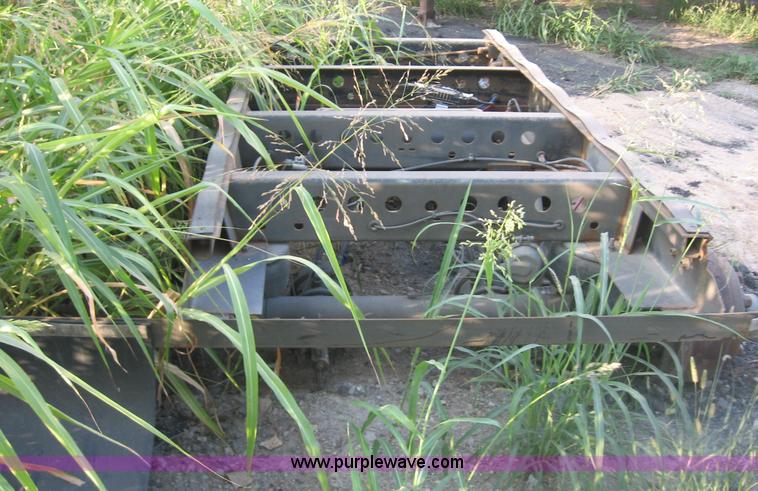 image for item 1900 Air ride suspension