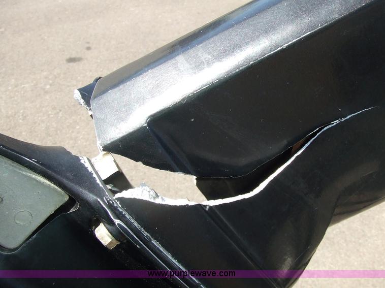 image for item 2243 1992 Bass Tracker Pro 17 16' boat