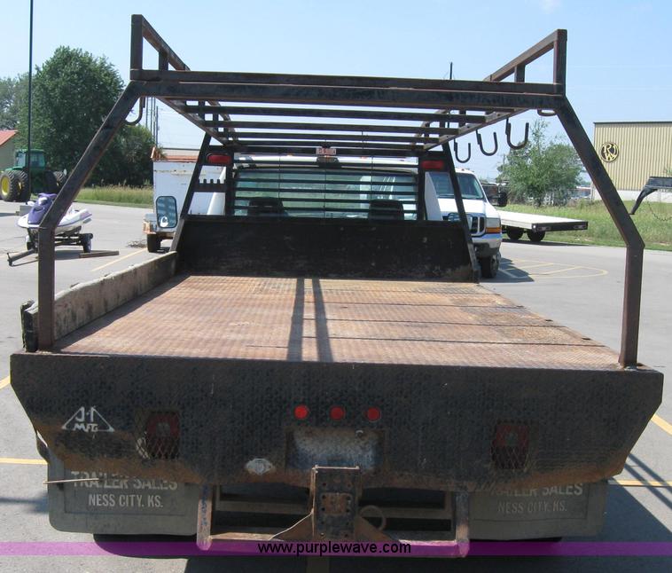 image for item 2536 1992 Ford F450 Super Duty truck