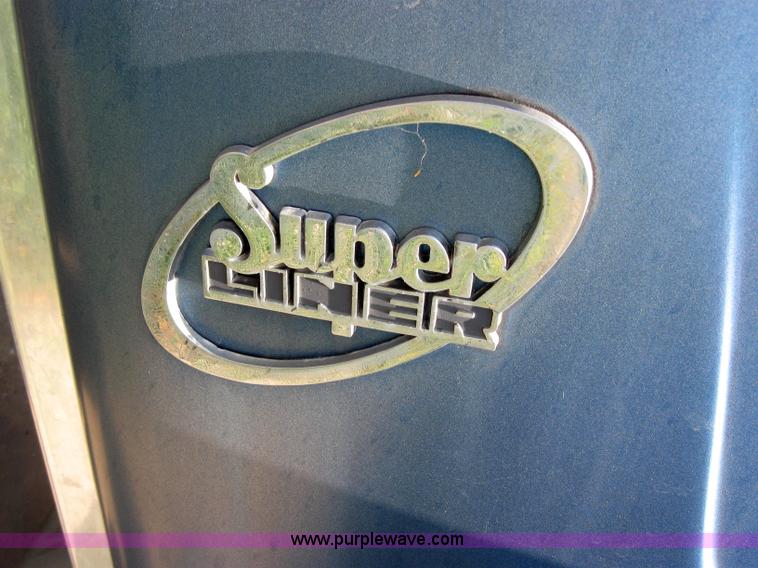 image for item 2727 1984 Mack RWS788ST semi truck