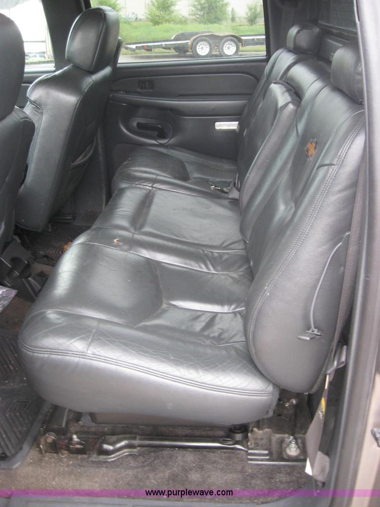 image for item 2787 2002 Chevrolet Avalance K1500