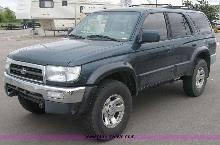 image for item 2788 1997 Toyota 4 Runner LTD
