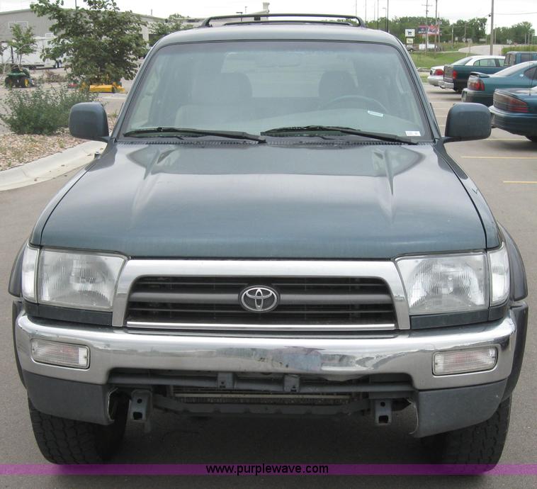image for item 2788 1997 Toyota 4 Runner LTD