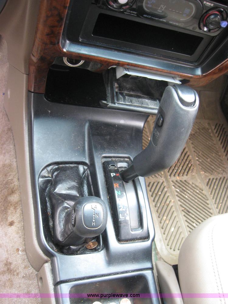 image for item 2788 1997 Toyota 4 Runner LTD