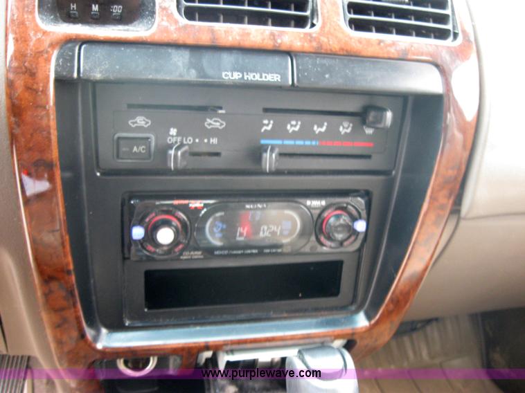 image for item 2788 1997 Toyota 4 Runner LTD