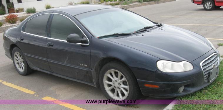 image for item 2789 2001 Chrysler LHS