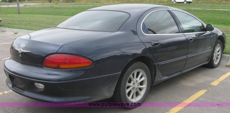 image for item 2789 2001 Chrysler LHS