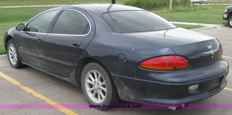 image for item 2789 2001 Chrysler LHS
