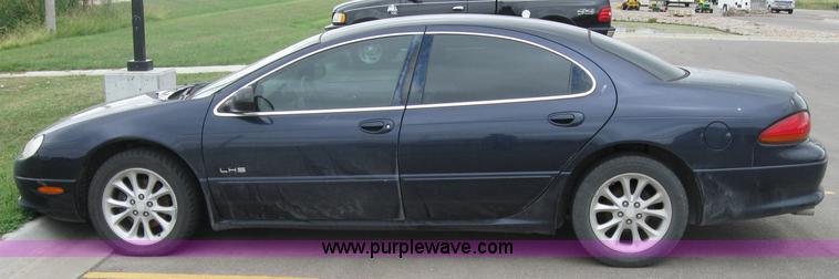 image for item 2789 2001 Chrysler LHS