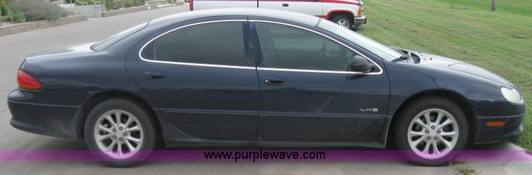 image for item 2789 2001 Chrysler LHS