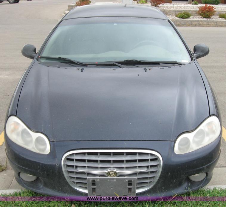 image for item 2789 2001 Chrysler LHS