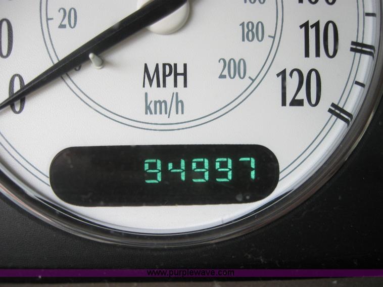 image for item 2789 2001 Chrysler LHS