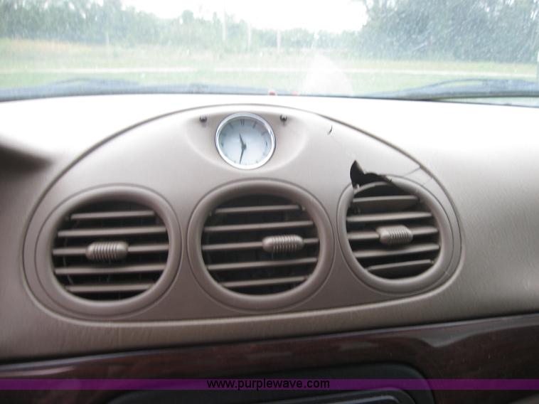 image for item 2789 2001 Chrysler LHS