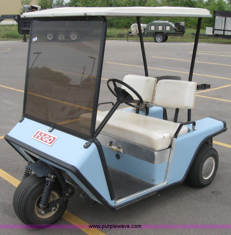 image for item 2790 EZ-GO Textron electric golf cart