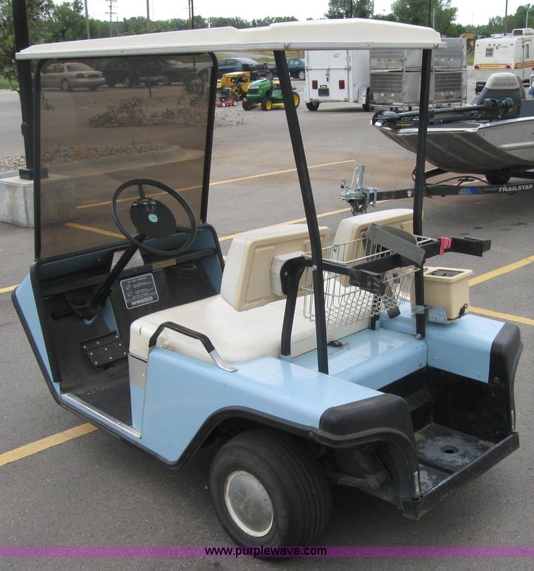 image for item 2790 EZ-GO Textron electric golf cart
