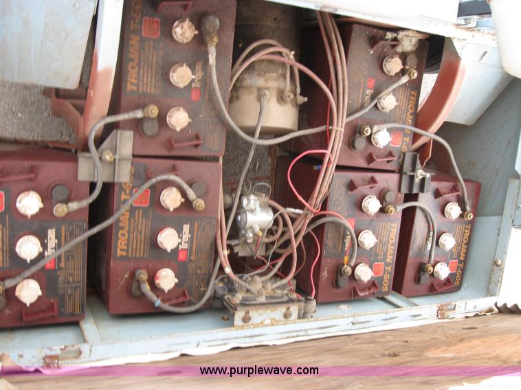 image for item 2790 EZ-GO Textron electric golf cart