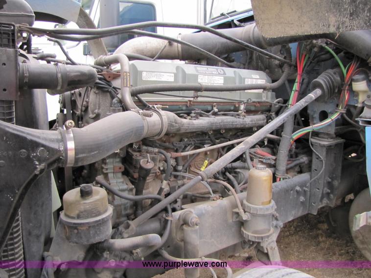 image for item 3090 2003 Freightliner Conventional FLD132 XL Classic semi truck