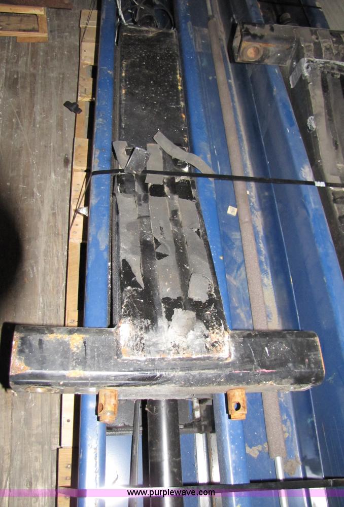 image for item 3099 Champion 39000 two post car lift