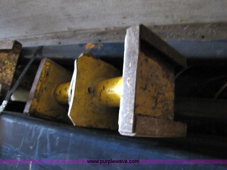 image for item 3100 Champion 39000 two post car lift