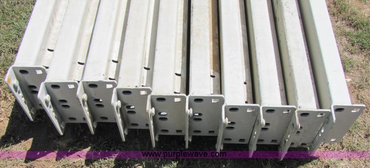 image for item 3106 (6) 40" x 28 1/4" pallet rack uprights