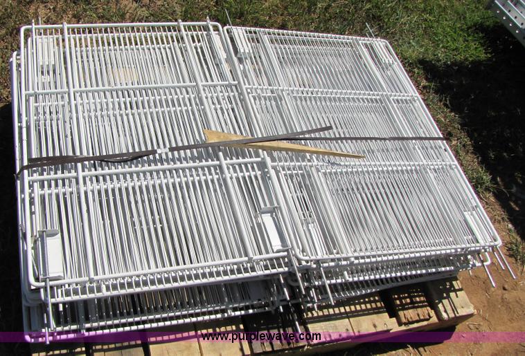 image for item 3108 *(25) 23.5" x 33" grid rack