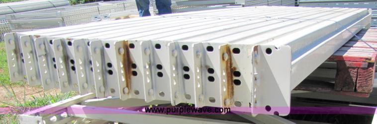 image for item 3114 (12) 93" pallet rack cross beams