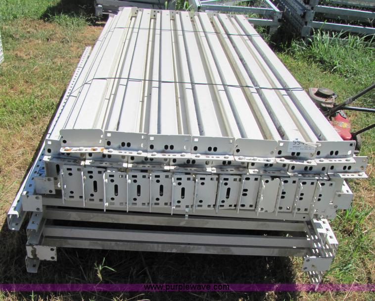 image for item 3118 (30) 93" pallet rack cross beams