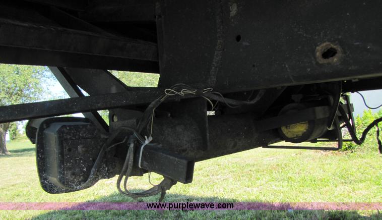 image for item 3121 1986 International Series 1754 box truck