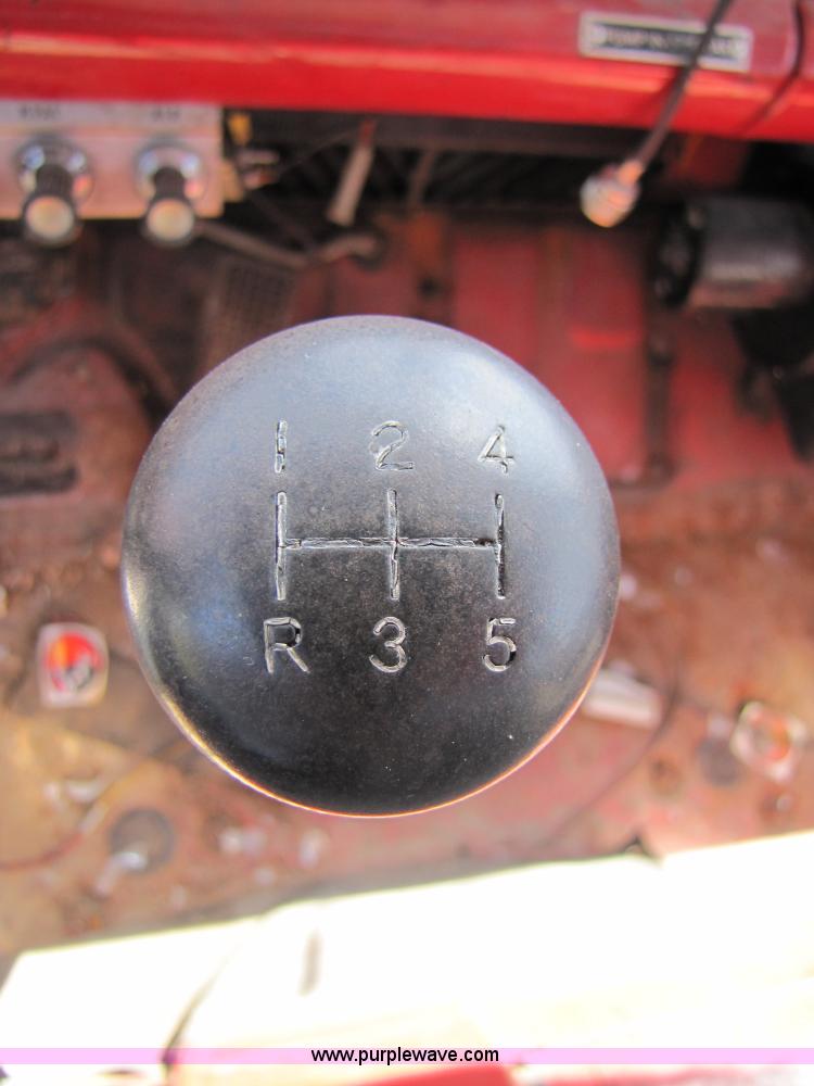 image for item 3122 1967 Ford 750 fire truck