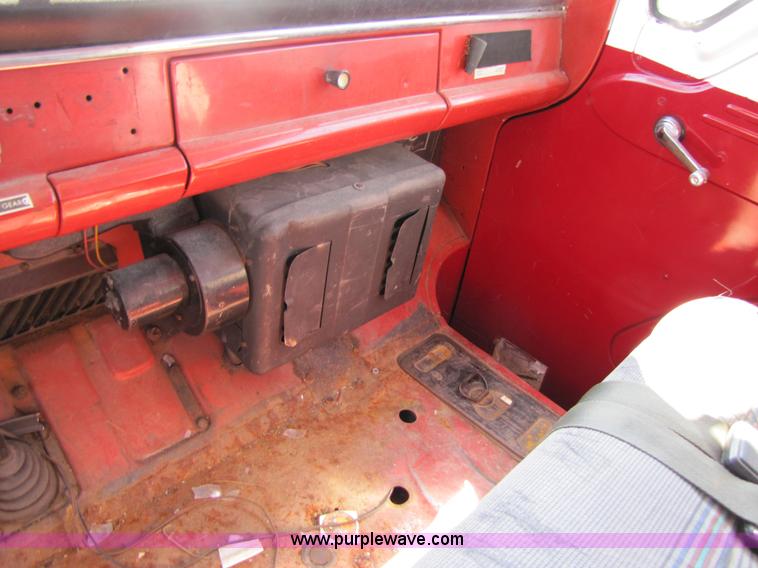 image for item 3122 1967 Ford 750 fire truck