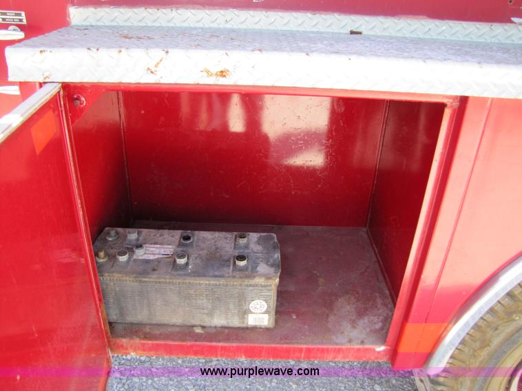 image for item 3122 1967 Ford 750 fire truck