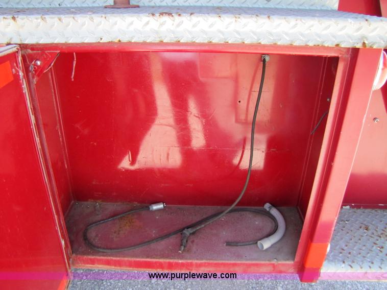 image for item 3122 1967 Ford 750 fire truck