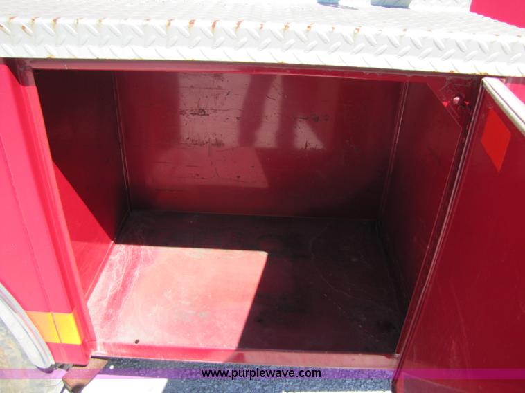 image for item 3122 1967 Ford 750 fire truck