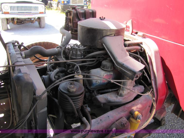 image for item 3122 1967 Ford 750 fire truck