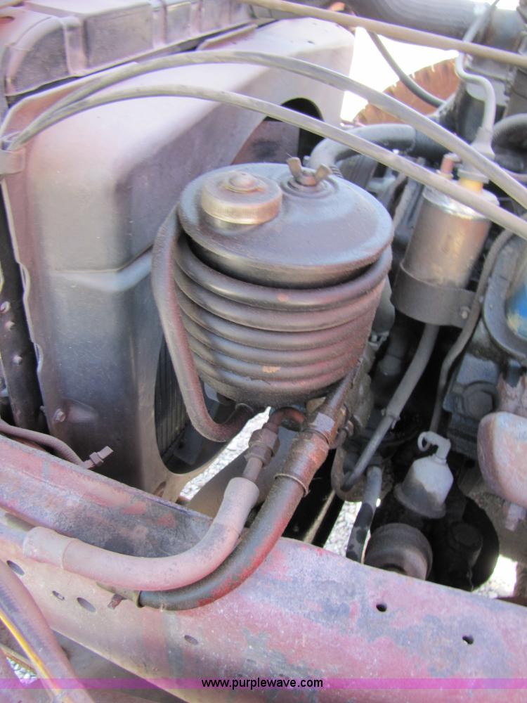 image for item 3122 1967 Ford 750 fire truck