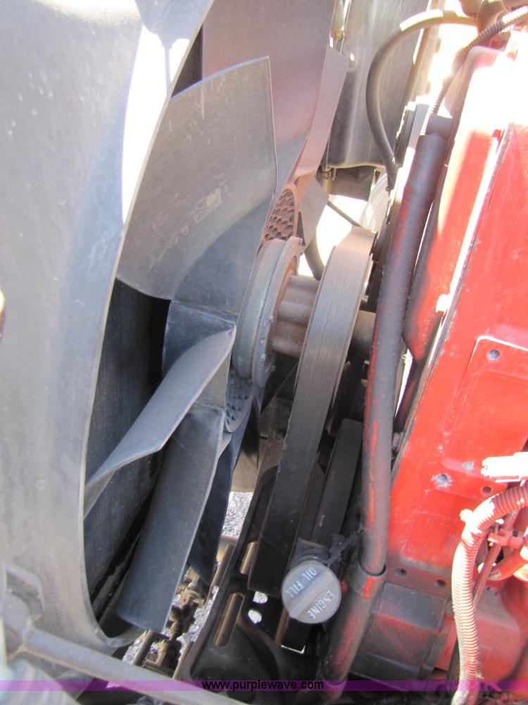 image for item 3189 2005 International 9400i SBA 6x4 semi truck