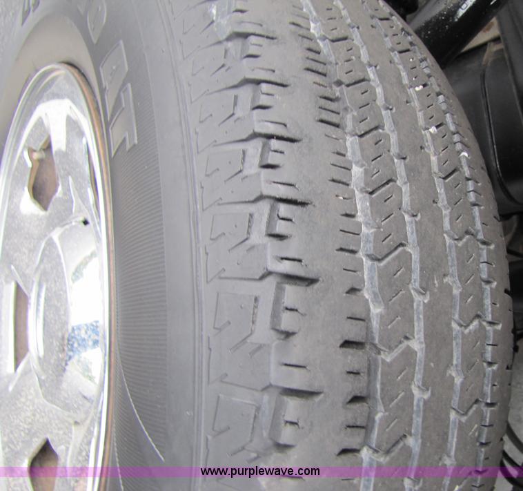 image for item 3511 2005 Ford F150 extended cab pickup truck