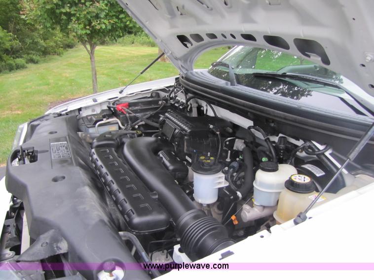 image for item 3512 2005 Ford F150 extended cab pickup truck