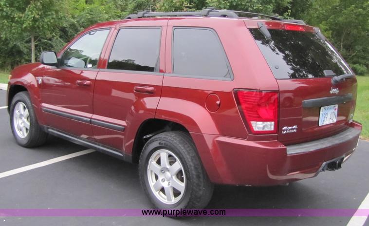 image for item 3513 2008 Jeep Grand Cherokee Laredo