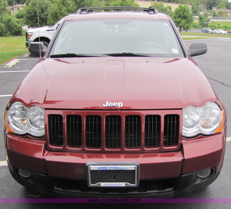 image for item 3513 2008 Jeep Grand Cherokee Laredo