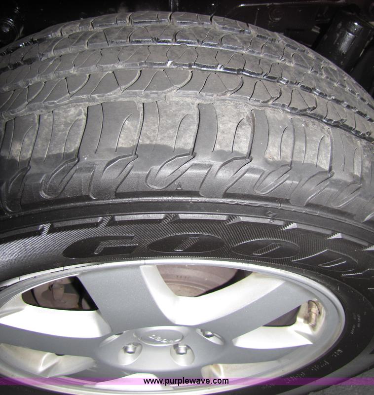 image for item 3513 2008 Jeep Grand Cherokee Laredo