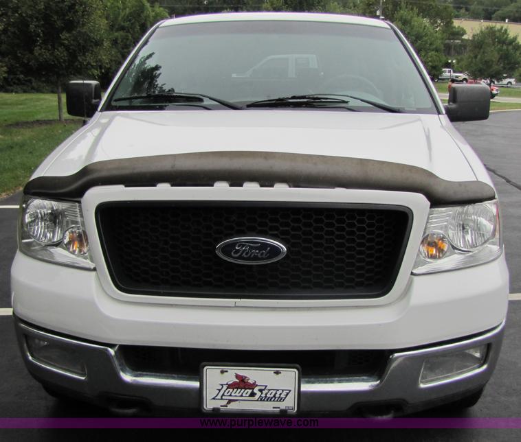 image for item 3514 2004 Ford F150 extended cab pickup truck