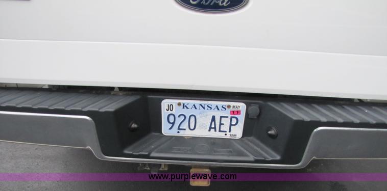 image for item 3514 2004 Ford F150 extended cab pickup truck