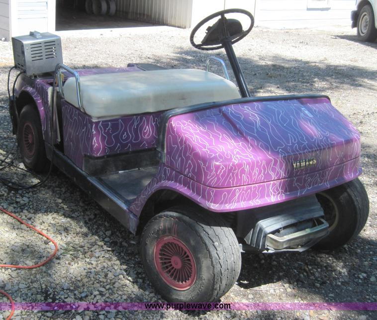 image for item 4121 Yamaha 90LF electric golf cart