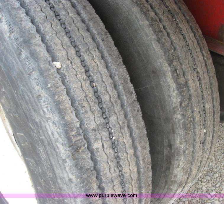 image for item 5562 1987 Lufkin FL-75 45' flatbed trailer