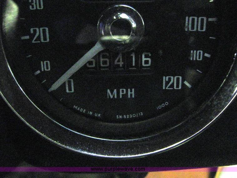 image for item 6167 1977 MG Midget convertible