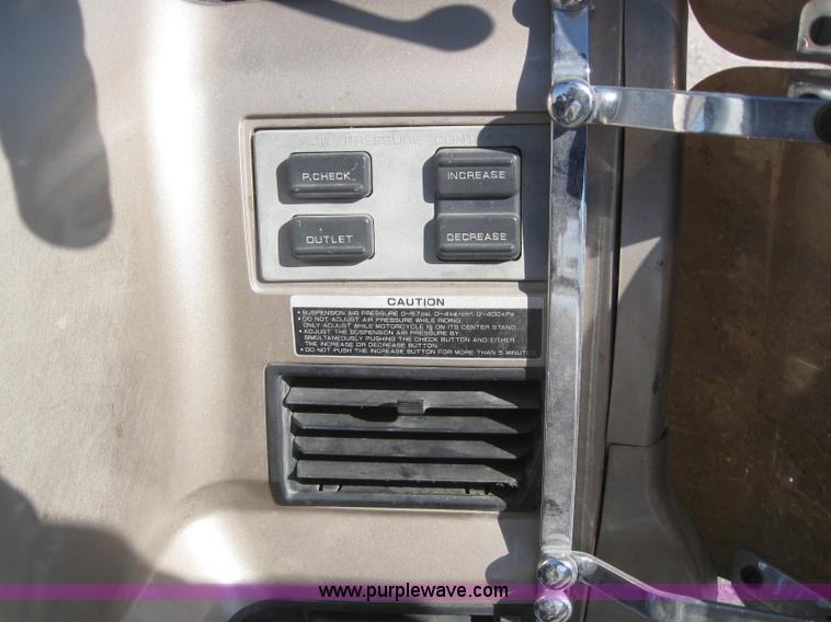 image for item 6168 1988 Honda GL1500A Goldwing motorcycle